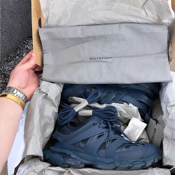 Balenciaga Track!! - Picture 6 of 9